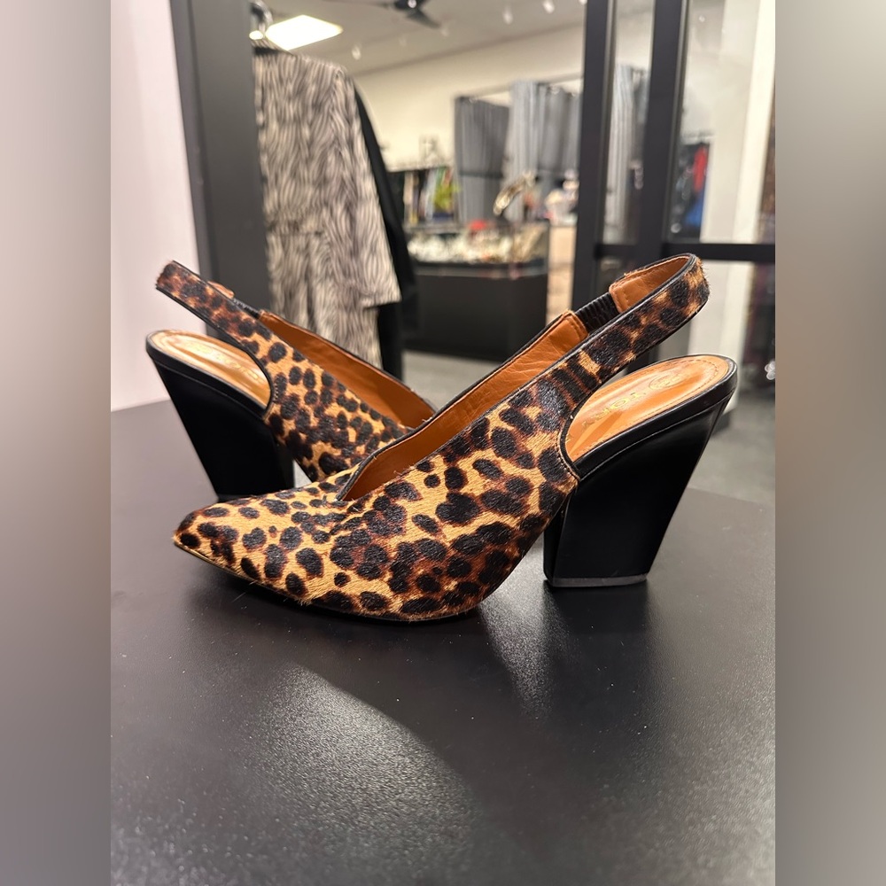 Tory Burch Sz 8.5 Cheetah Slingbacks Shoe